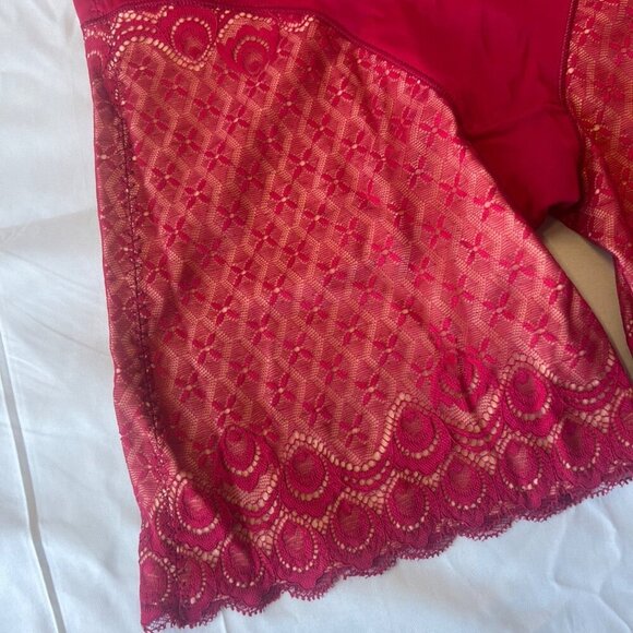 Butt Lifter Body Shaper Shorts Red lace Faja Size XXL - Picture 7 of 14